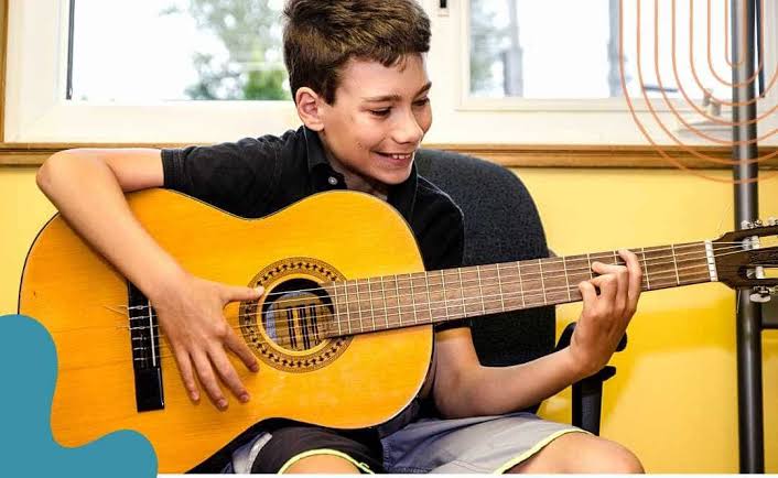 Gitar Öğrenmeye Nereden Başlanmalı?